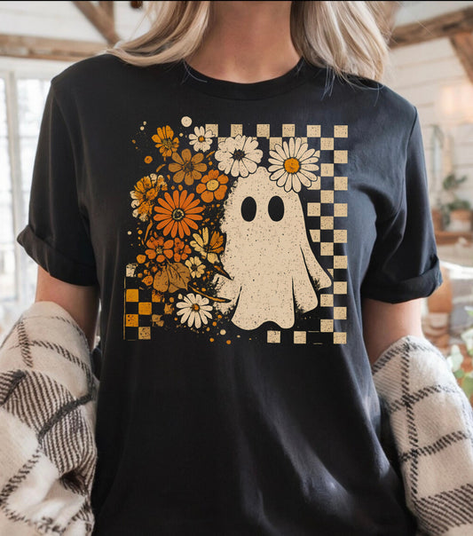 Retro Floral Ghost Comfort Colorsยฎ T-Shirt