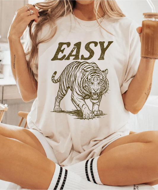 Comfort Colorsยฎ Easy Tiger Shirt,