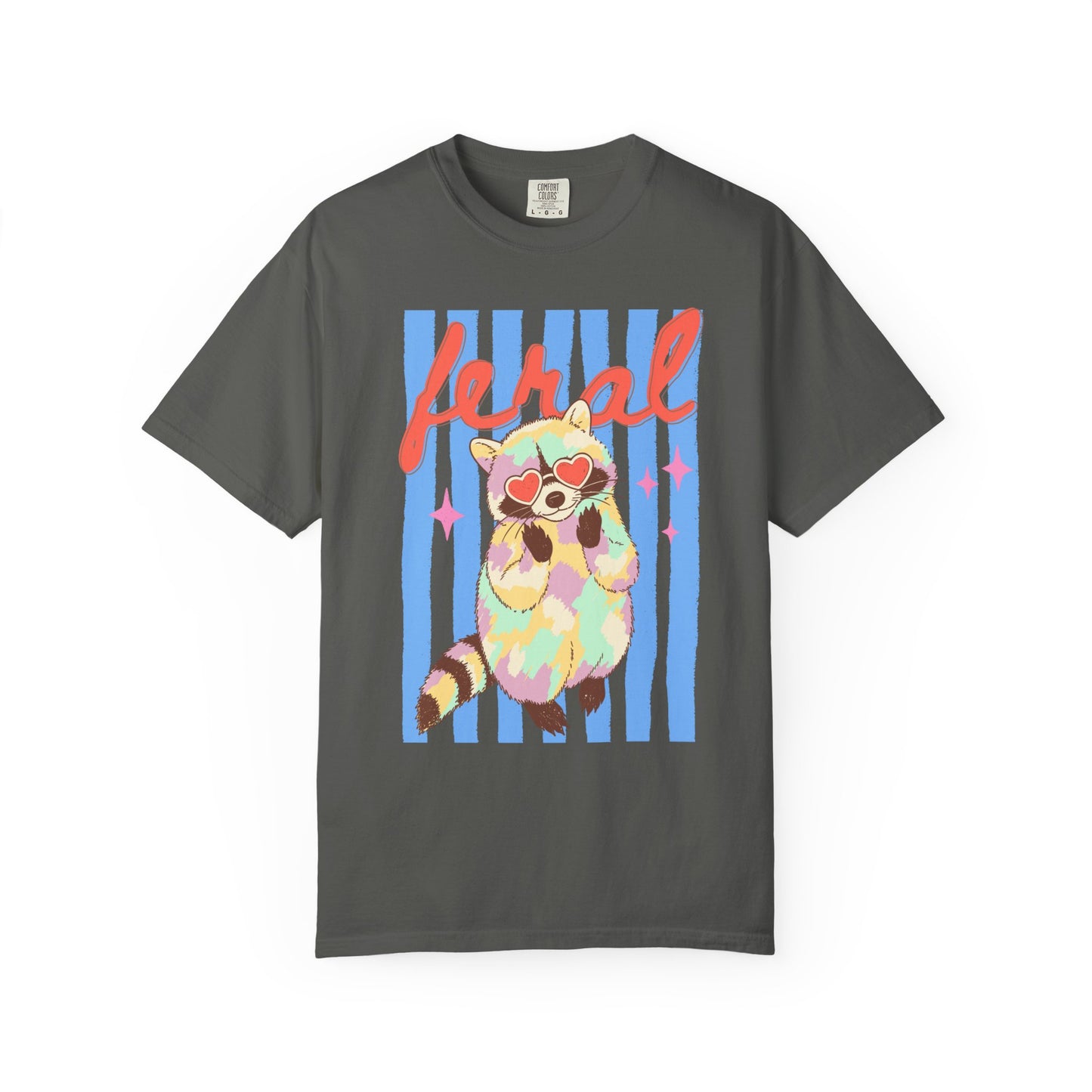 Raccoon Vibes T-Shirt in pepper color – relaxed fit raccoon tee