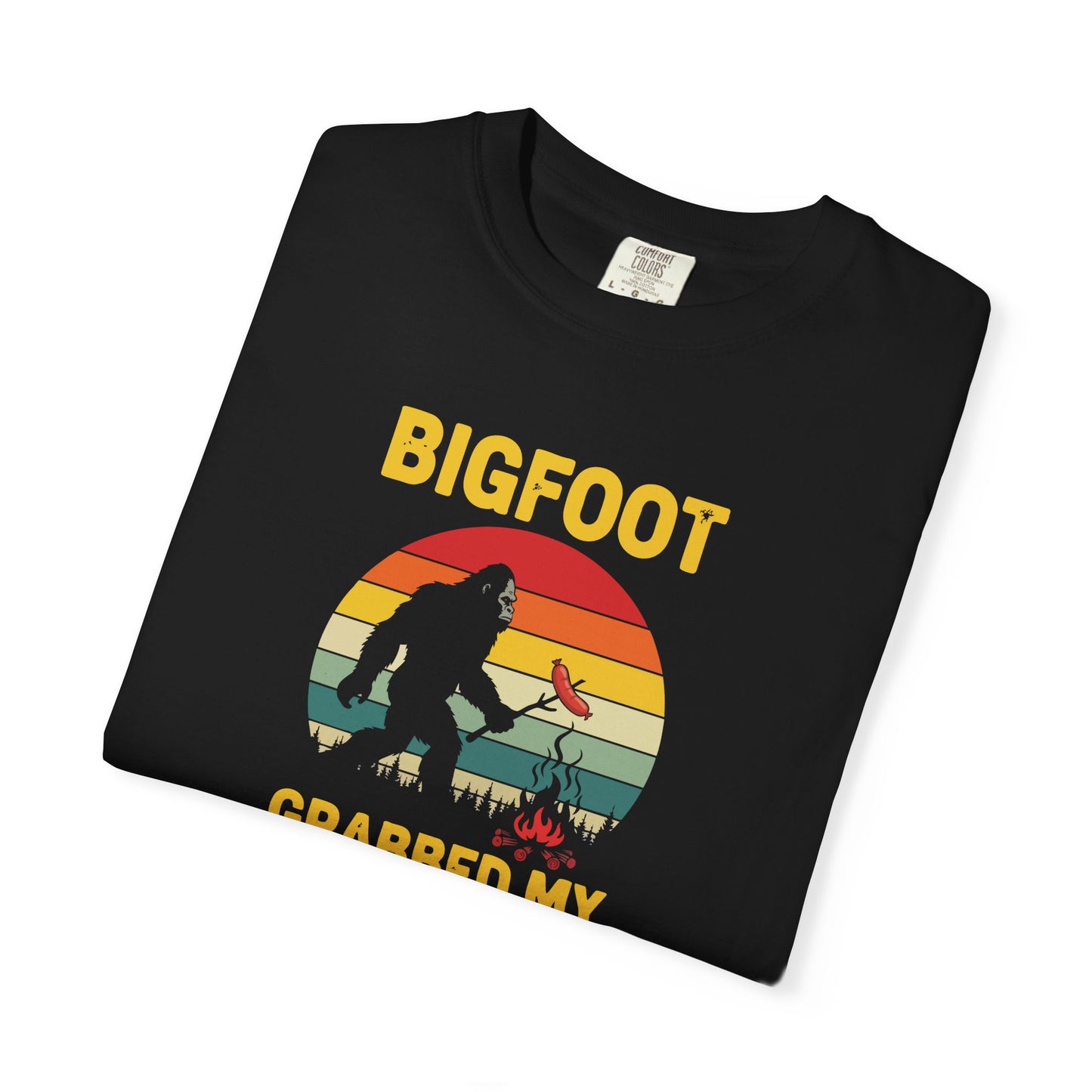 Bigfoot Grabbed My Weiner Unisex T shirt
