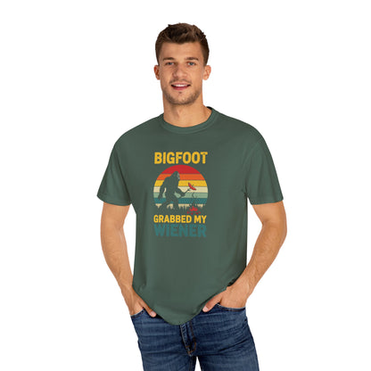 Bigfoot Grabbed My Weiner Unisex T shirt