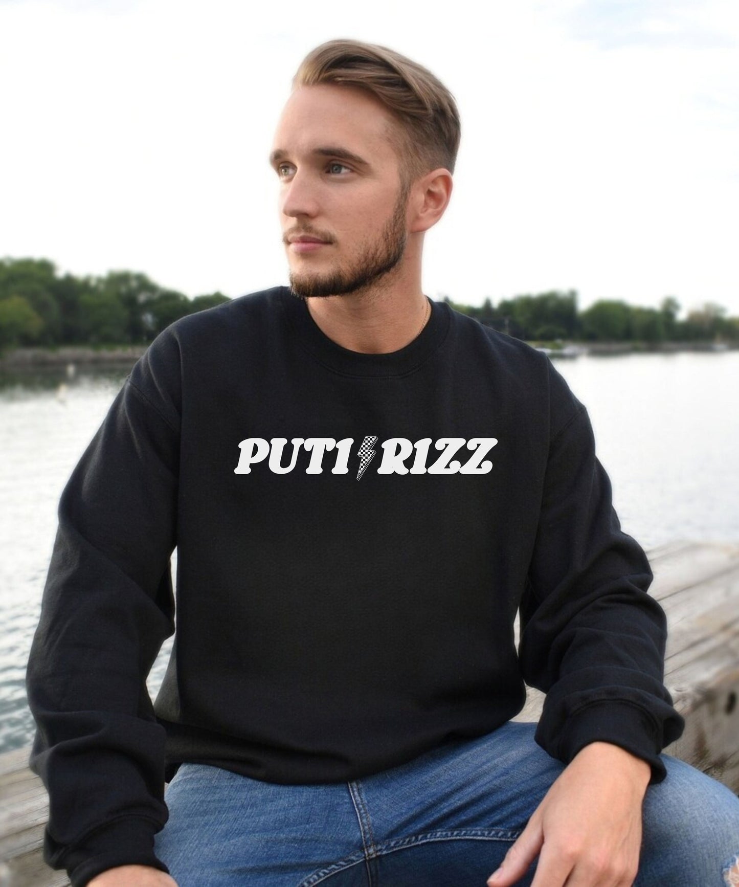 Puti Rizz Funny Statement Sweatshirt – Bold Graphic Checkerboard Pullover