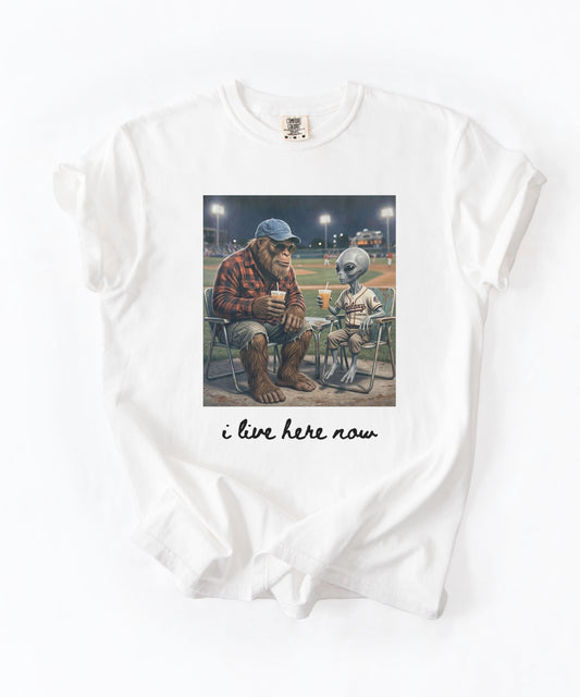 Comfort Colors Bigfoot & Alien Baseball Shirt