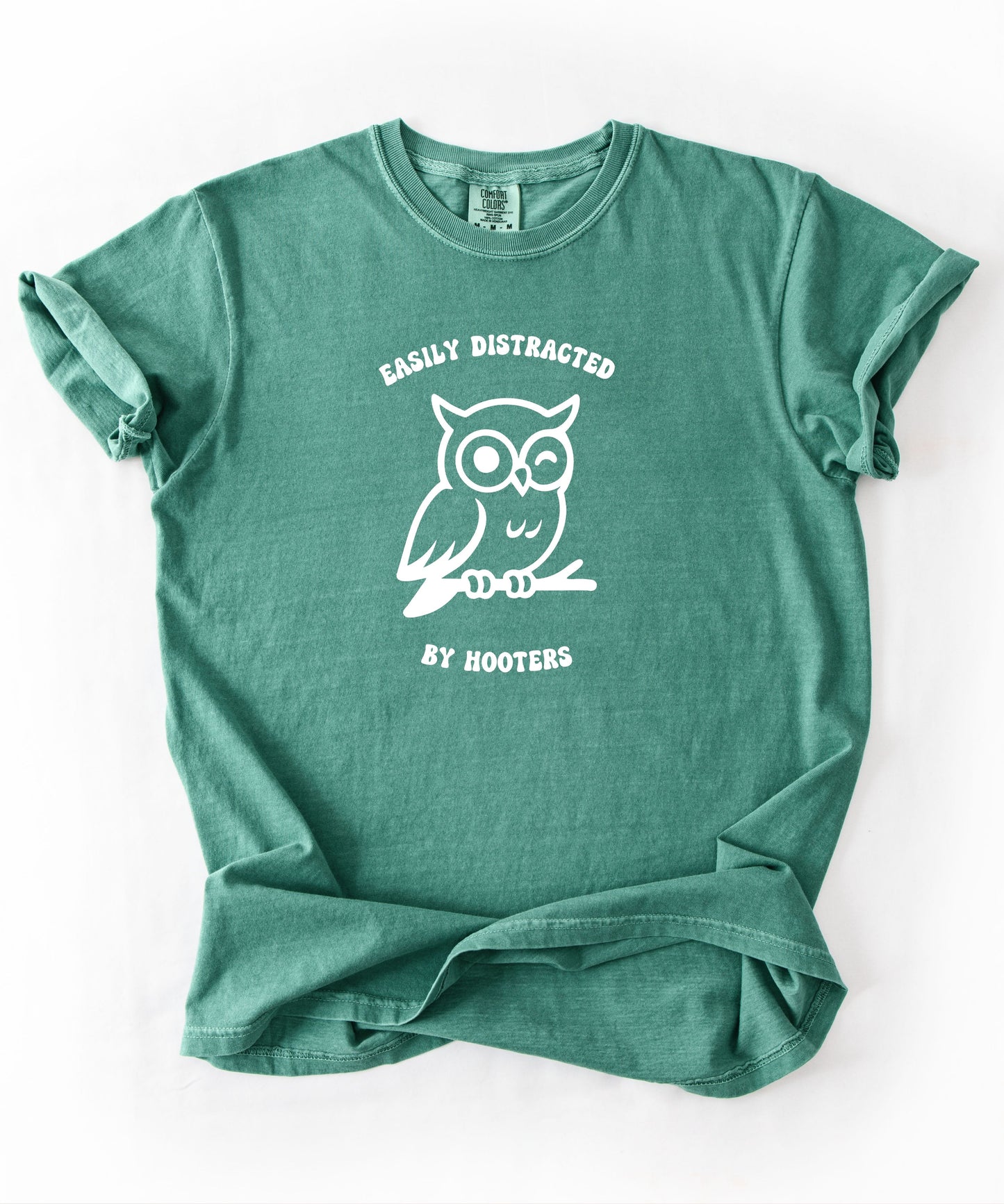 asily Distracted by Hooters funny owl graphic tee in Light Green– GodaStudio