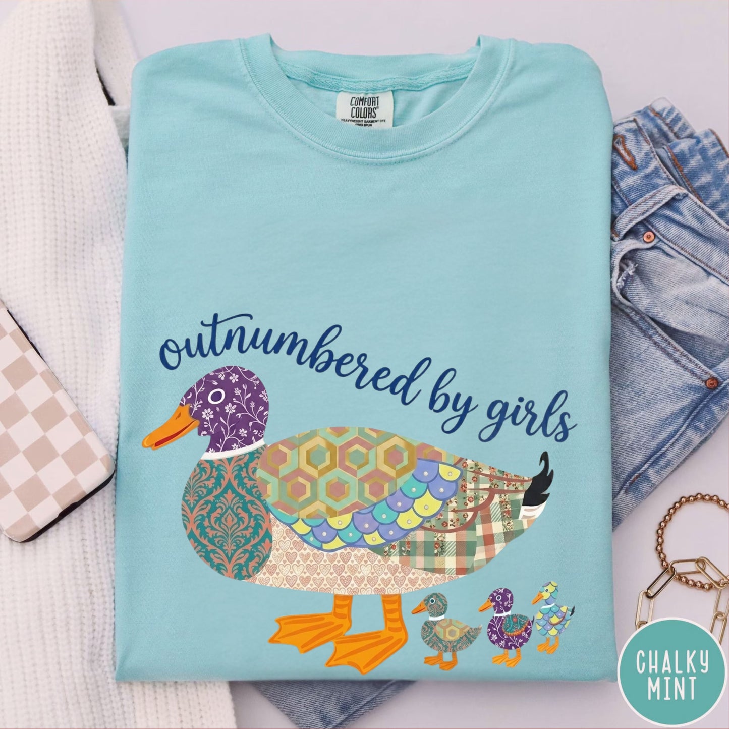 Duck Family "Outnumbered by Girls" Graphic T-Shirt – Chalky Mint