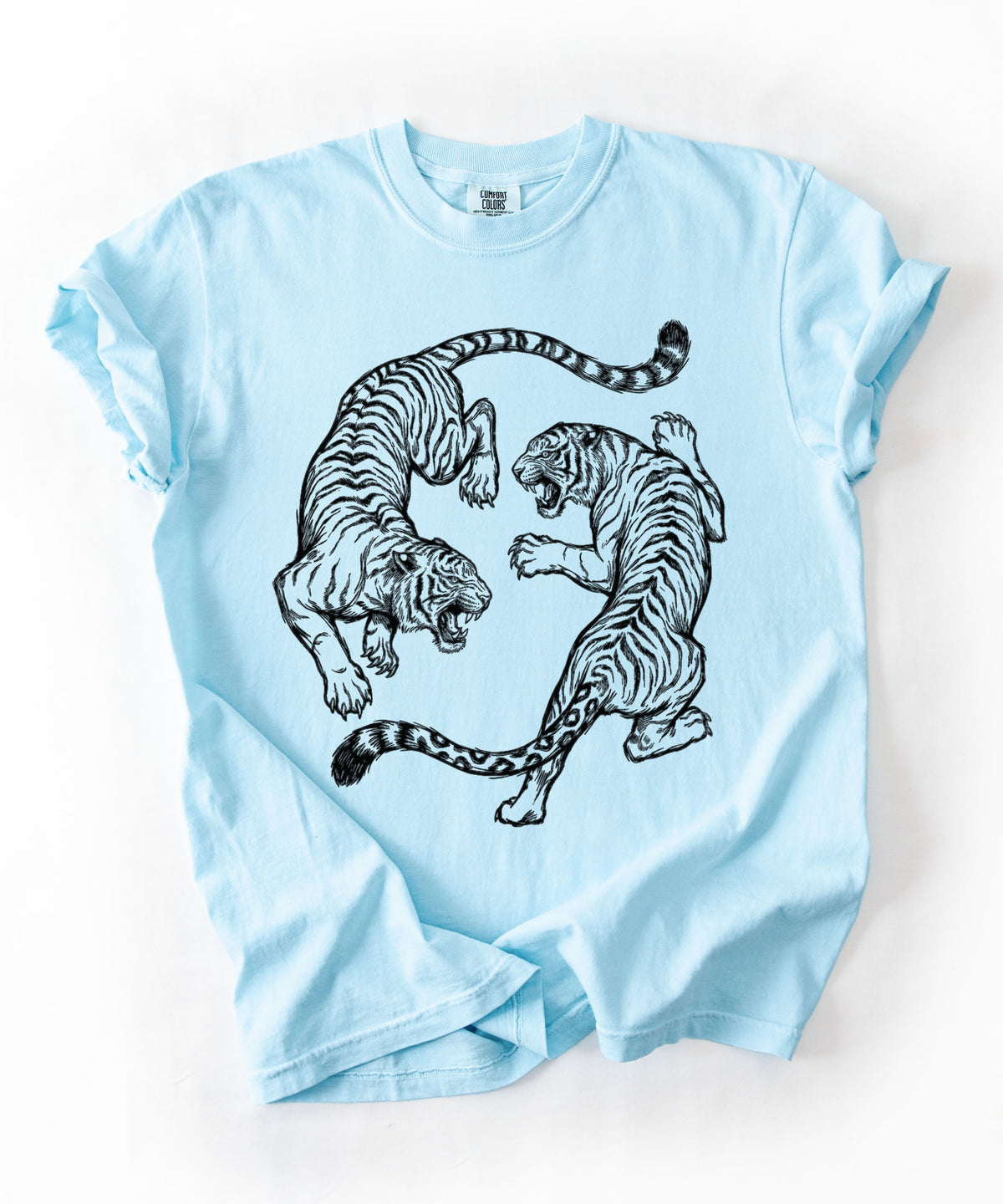 Chambray garment-dyed dual tiger graphic tee with vintage engraving style print 