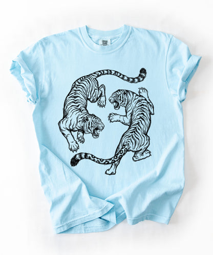 Chambray garment-dyed dual tiger graphic tee with vintage engraving style print 