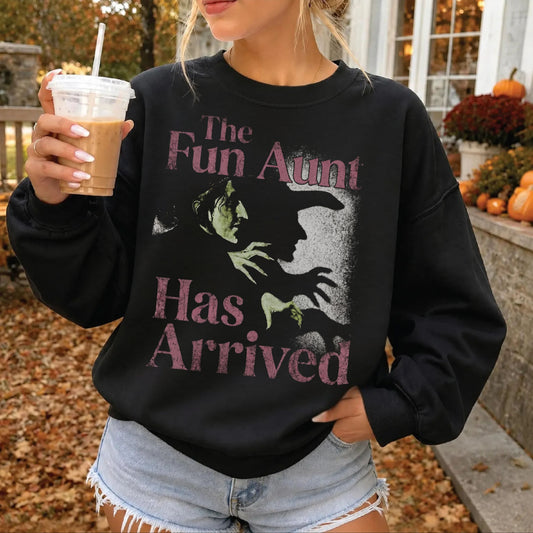 "The Fun Aunt Has Arrived" Vintage Horror Graphic Crewneck Sweatshirt