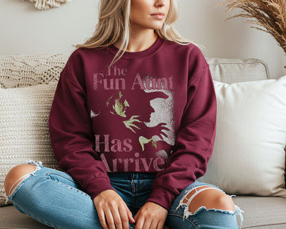 "The Fun Aunt Has Arrived" Vintage Horror Graphic Crewneck Sweatshirt