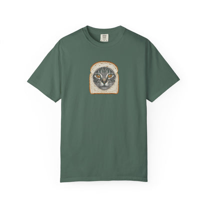 moss t-shirt with graphic of cat sticking out a bread loaf on a white background