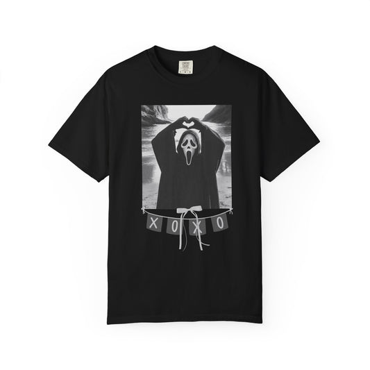 Scream Mask 'XOXO' Graphic T-Shirt