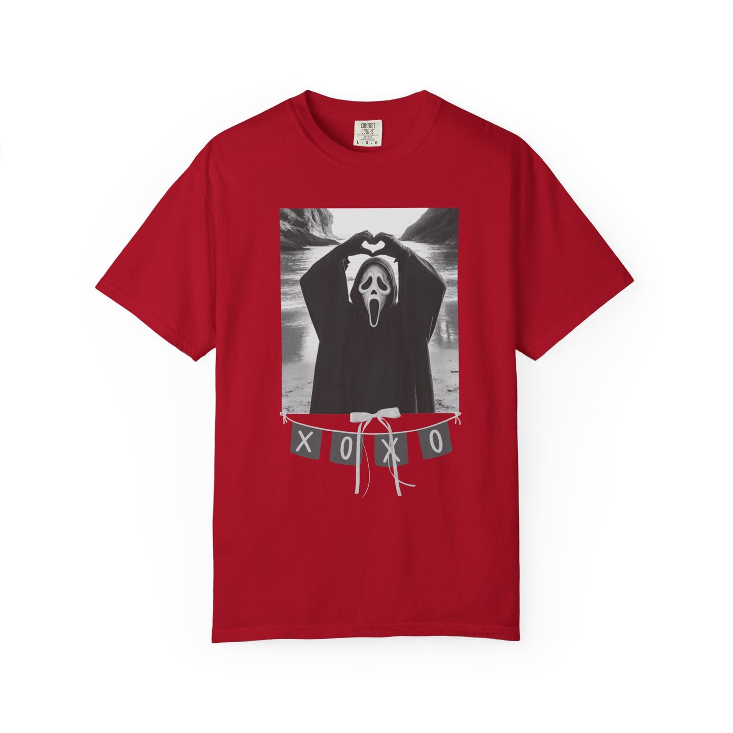 Scream Mask 'XOXO' Graphic T-Shirt